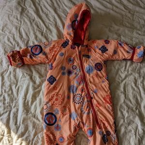 Patagonia snow suit 6 month